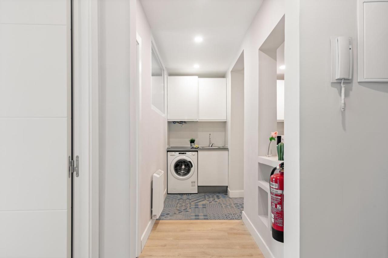 2 Bedrooms 1 Bathroom Furnished - Las Letras - Bright - Mintystay Madrid Extérieur photo